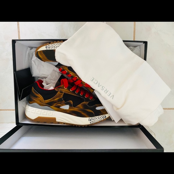 Versace Animalier Sneakers - Picture 2 of 4